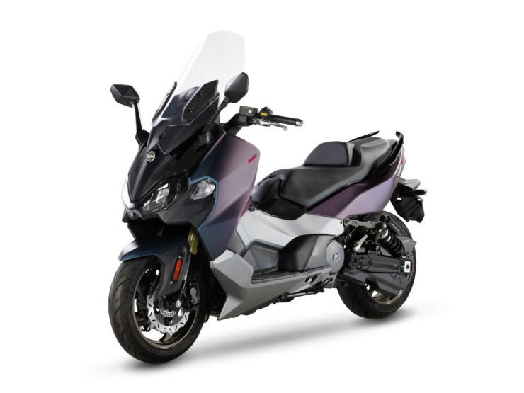 Maxsym TL 508: lo scooter che fa ricredere i motociclisti