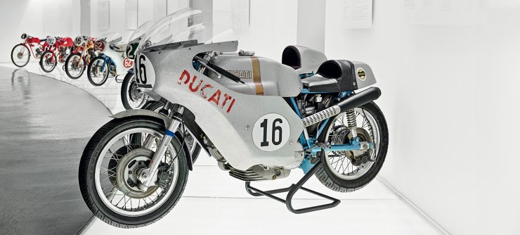 Ducati 750 Imola Desmo caratteristiche 