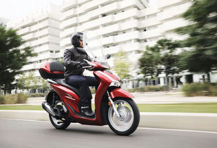 Kymco Honda Peugeot Piaggio occasioni moto scooter migliori