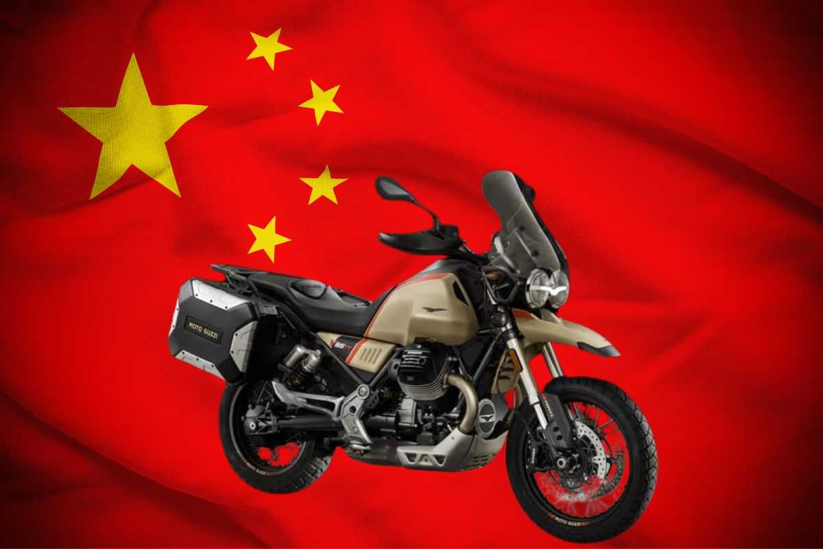 Il sosia cinese dell'iconica moto italiana è praticamente identico: appassionati ammutoliti, costa meno della metà