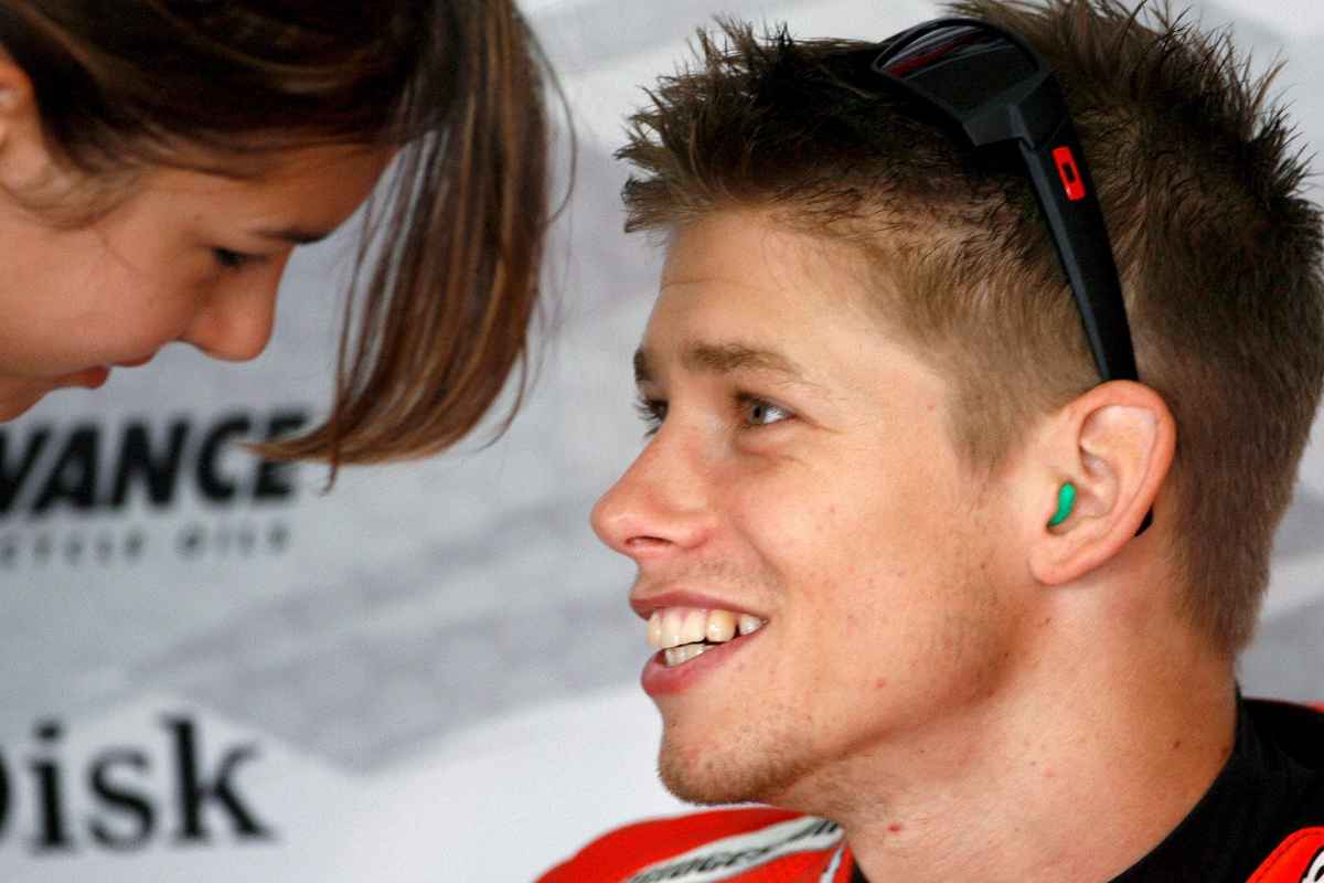 Casey Stoner, avete mai visto sua moglie? E' una donna meravigliosa (FOTO)