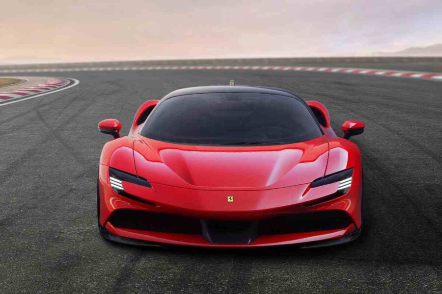 Ferrari cosa ci vuole per comprarla