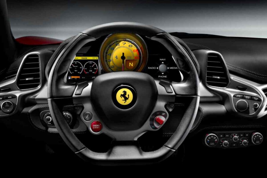 Ferrari la più venduta di sempre
