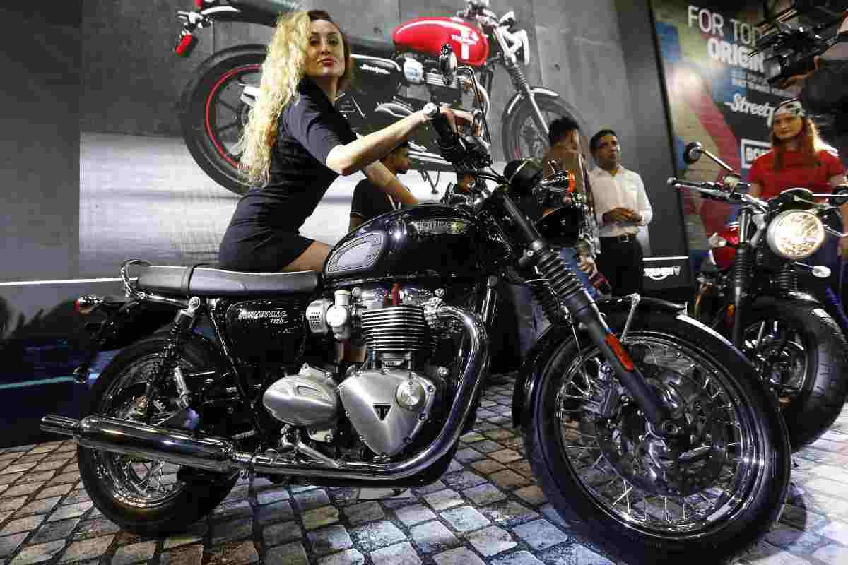 Nuova moto Triumph