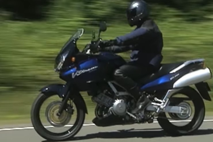 Suzuki V Strom 1000 moto ancora attuale