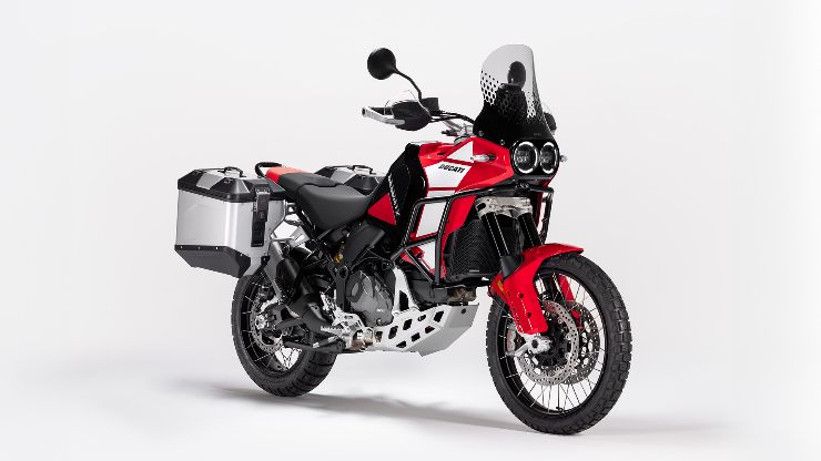 Ducati DesertX Discovery tutte le novità