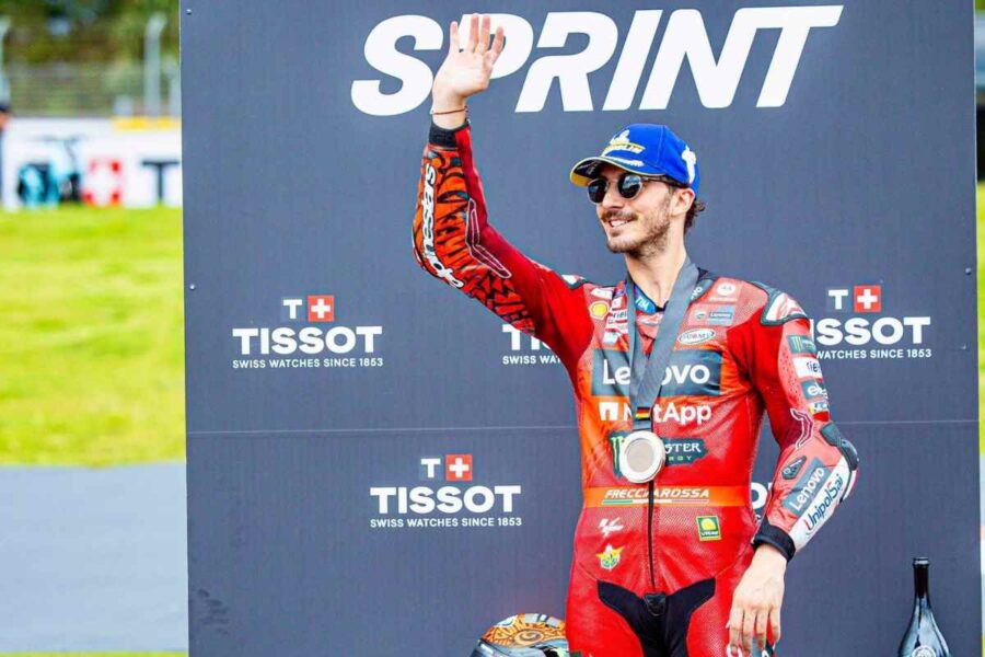 Marc Marquez sfida Francesco "Pecco" Bagnaia 