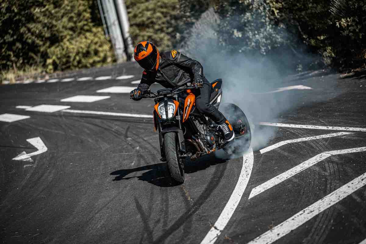 Moto Adventure KTM novità motocicletta