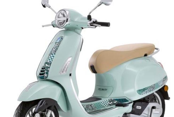 Vespa primavera batik da collezione