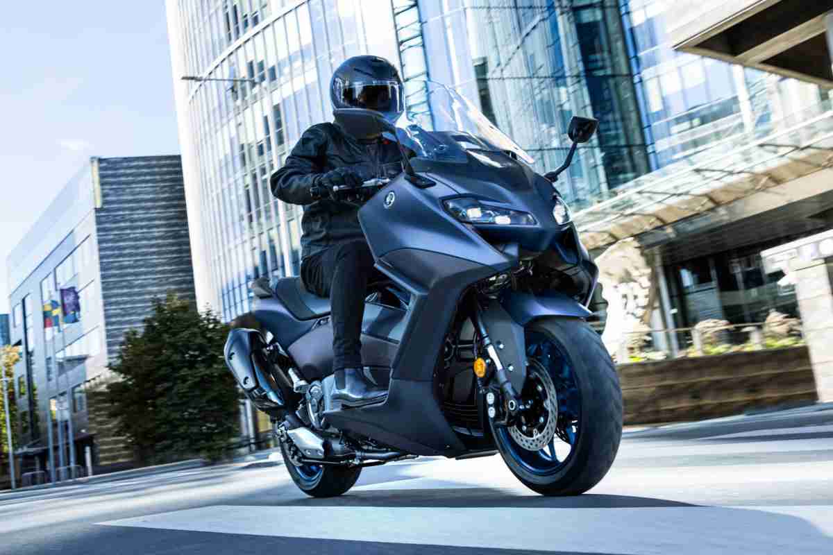 Quanto costa un Yamaha T-max?